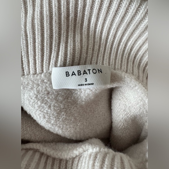 ARITZIA BABATON 100% merino wool oversized sweater, oatmeal (M) - Picture 4 of 5